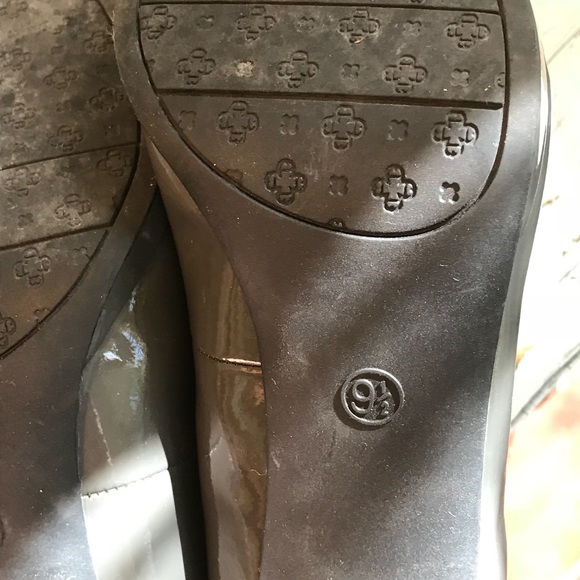 Etienne Aigner Grey Size 9.5 Heels - Picture 5 of 5